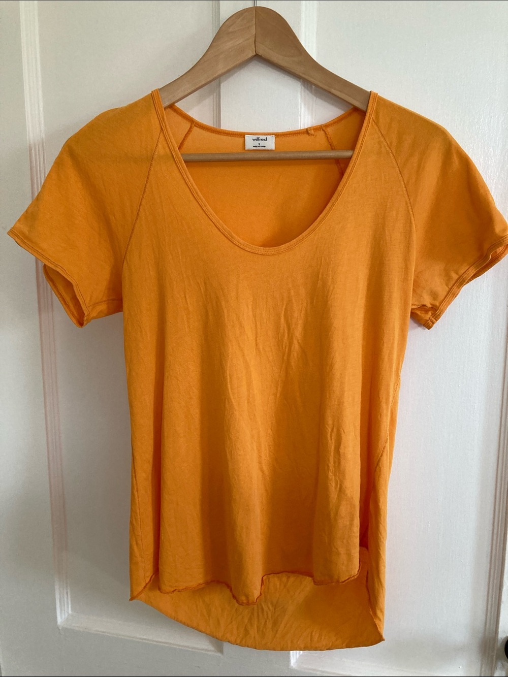 Wilfred Vintage “Tandis Tee” Saffron Orange Raglan Scoop- Neck Tee